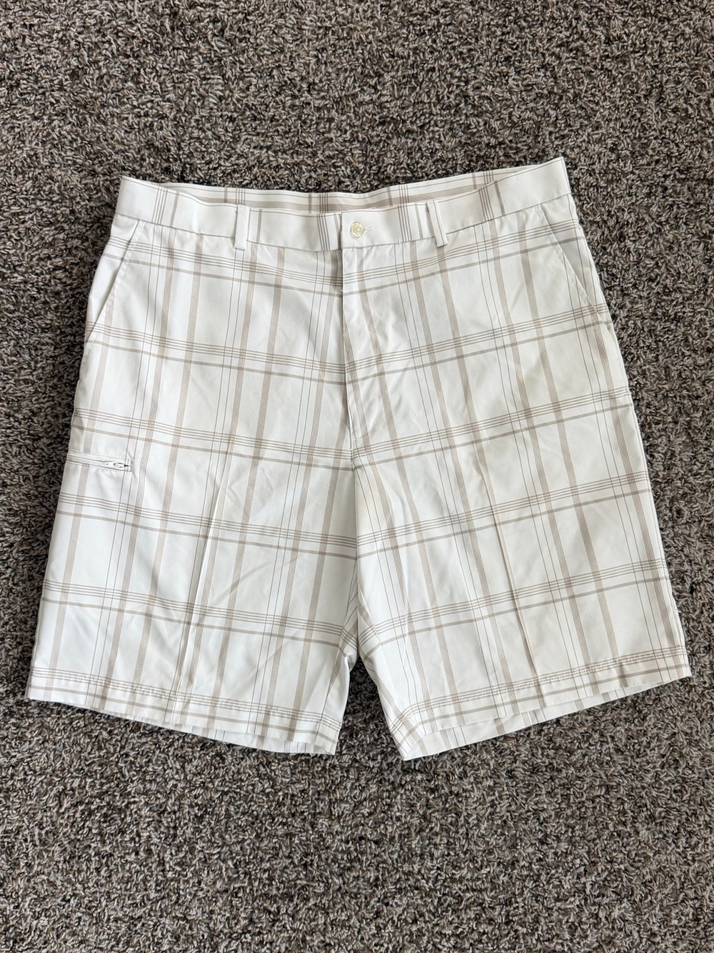 Grand Slam White Plaid Flat Front Shorts Size 38